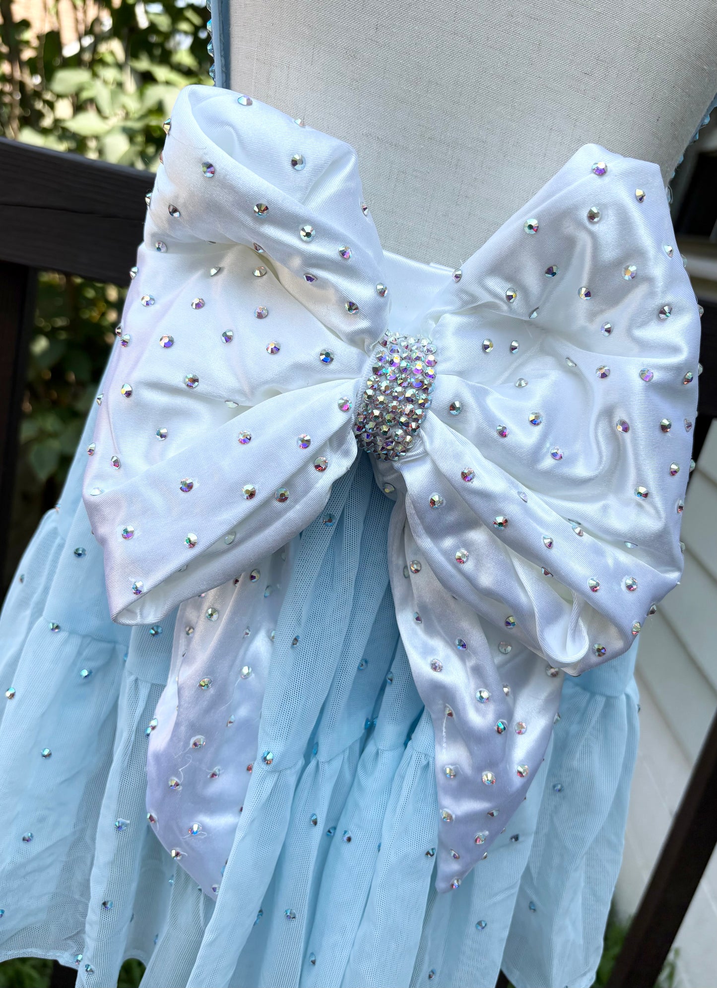 Baby Blue Lyrical Costume (Pre-owned) Child M/L
